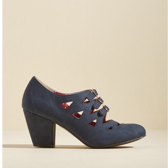 Modcloth Shoes - ModCloth retro block heel size 7.5